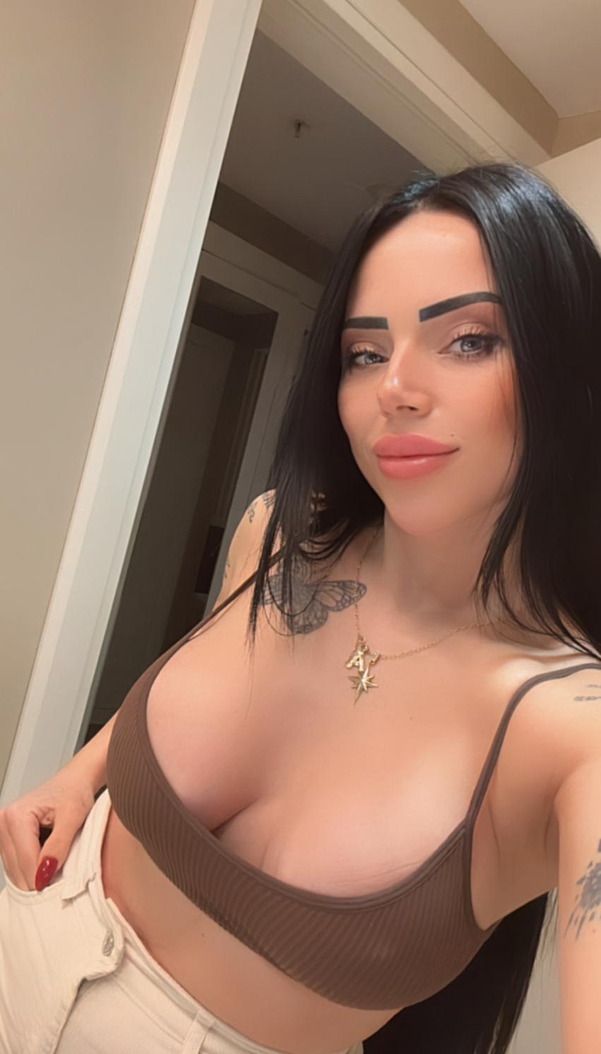 Bella